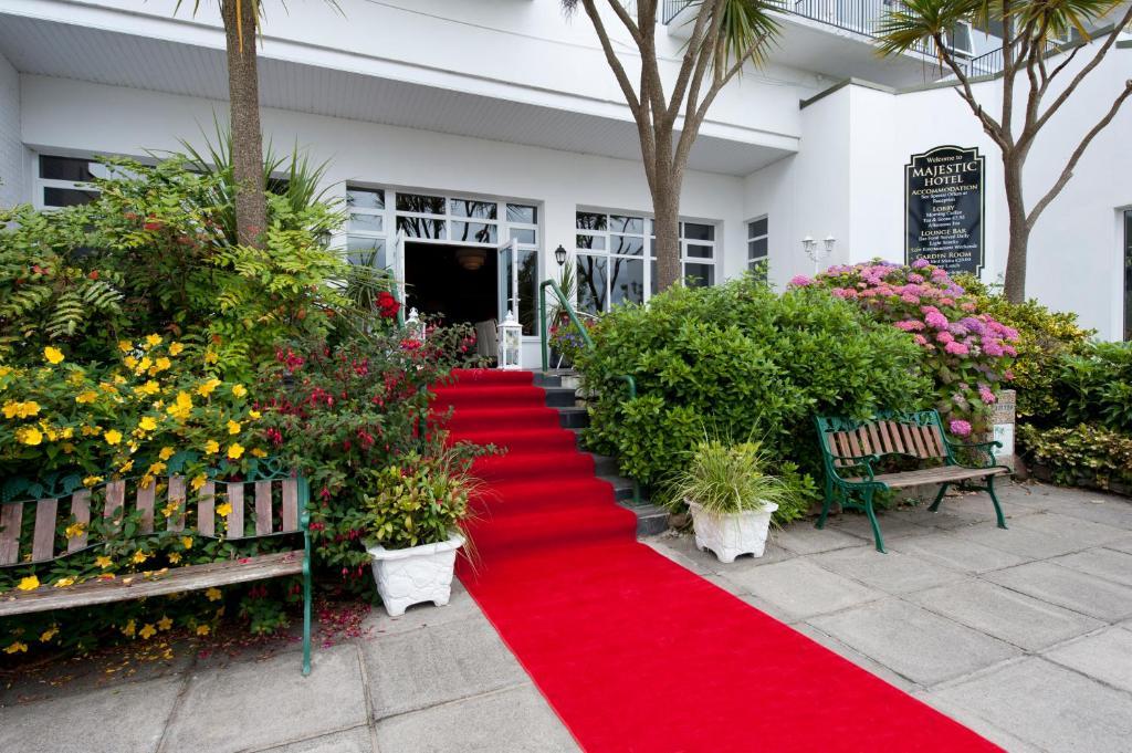Majestic Hotel Tramore Exterior photo